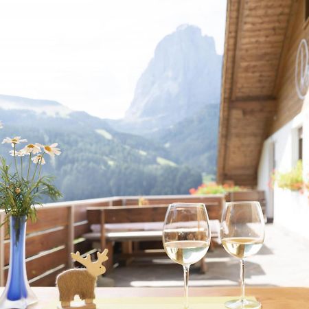 Apartments Rondula Santa Cristina Val Gardena Exterior photo